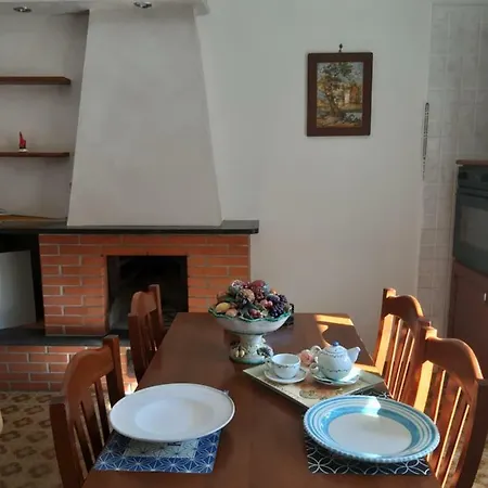 Apartament Mini House *