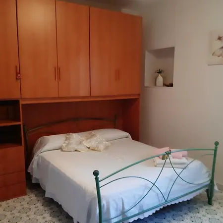 Mini House *